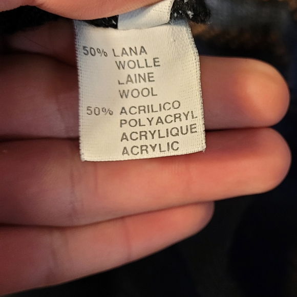 Vintage Wool Sweater - Picture 2 of 4